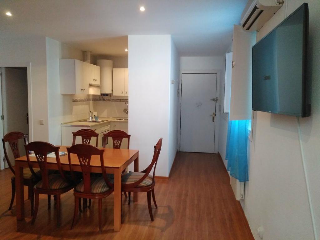 Santa Ana Apartamento 马德里 外观 照片
