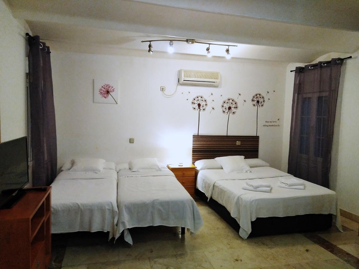 Santa Ana Apartamento 马德里 外观 照片