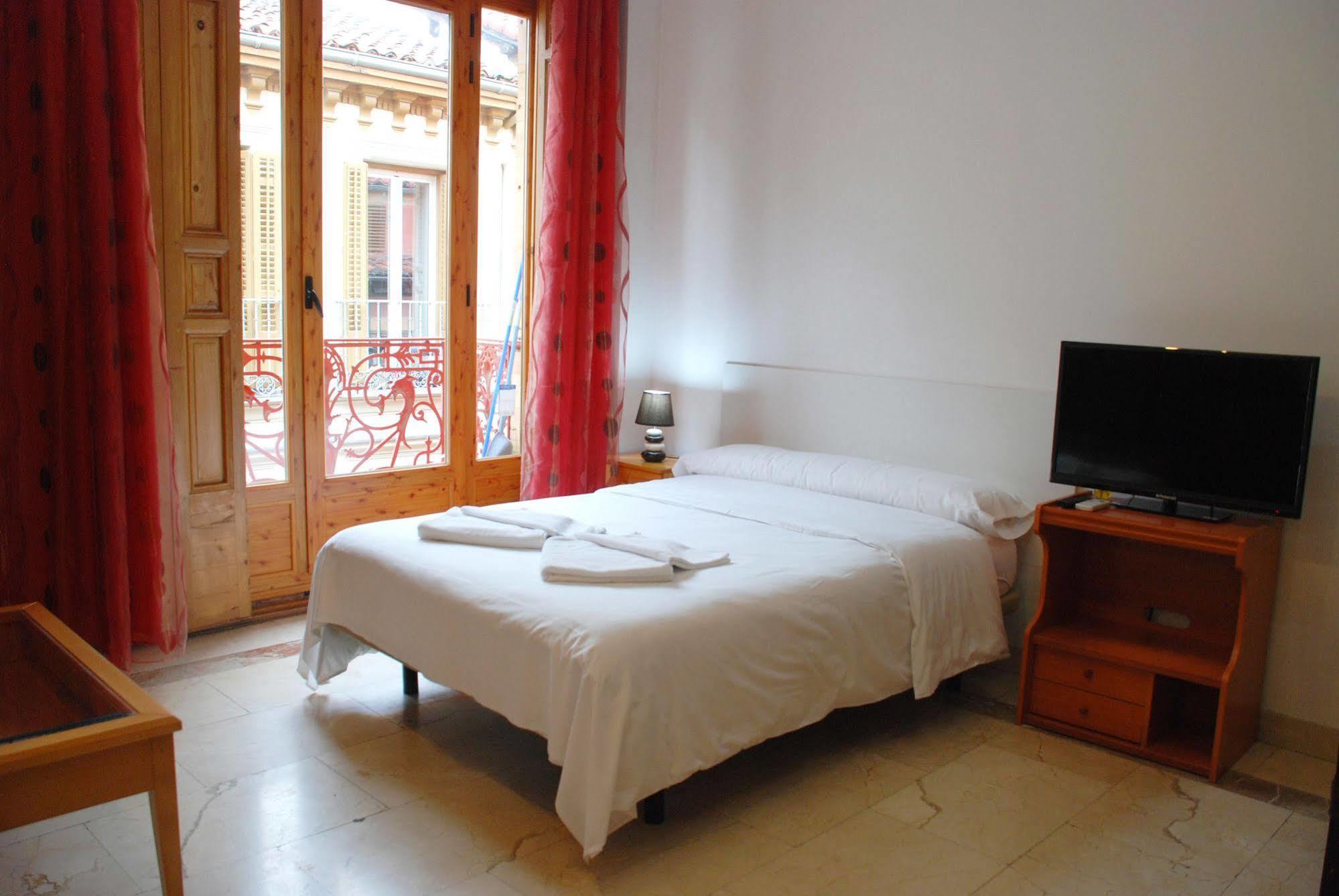 Santa Ana Apartamento 马德里 外观 照片